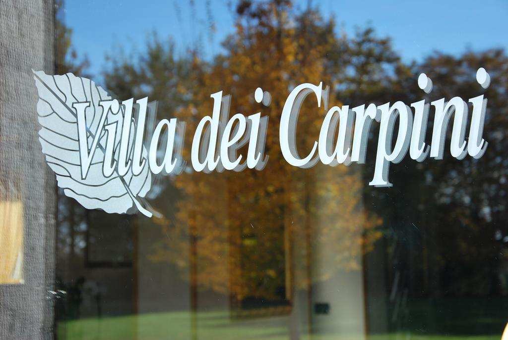 Hotel Villa Dei Carpini Одерцо Екстериор снимка